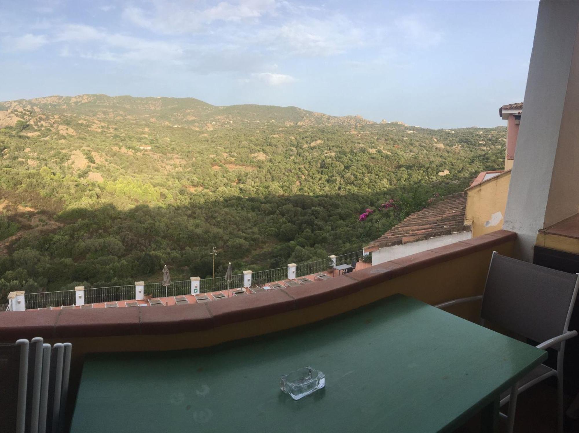 Vallemare Residence e Studios Baja Sardinia Esterno foto