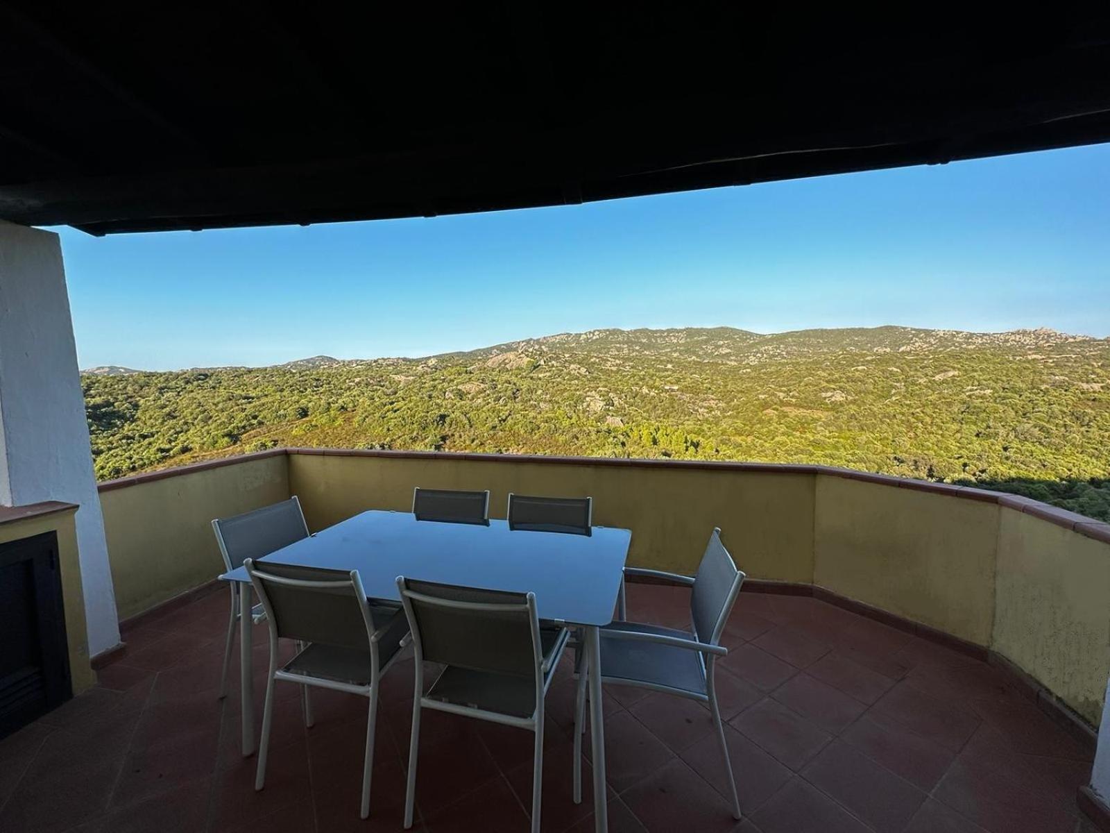 Vallemare Residence e Studios Baja Sardinia Esterno foto